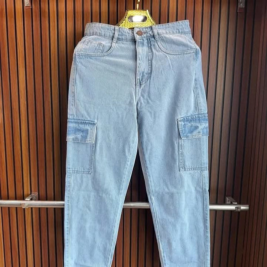 Traditional denim jeans, flexible and comfortable jeans