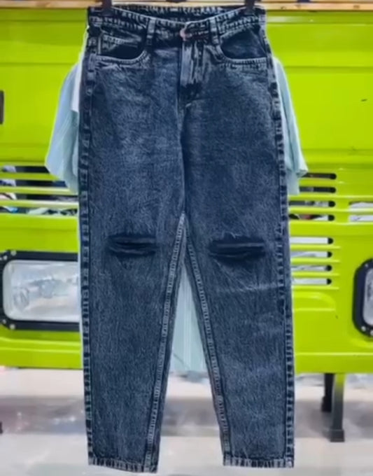 Tranding Shirt and cut jeans combo