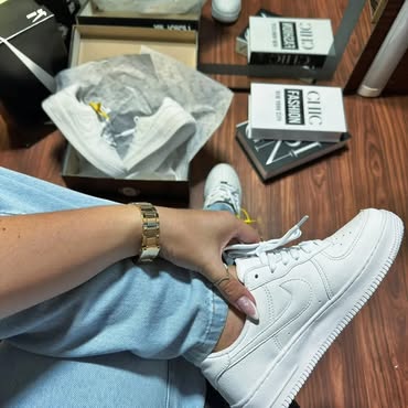 Simple and stylish nike shoes✔️
