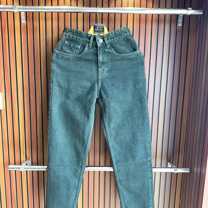 Good quality jeans in best colours.