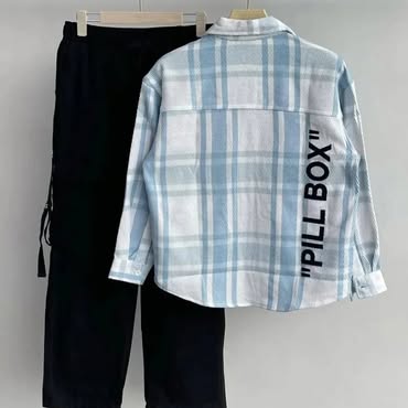 Shirt and cargo pant combo in deferent colour.